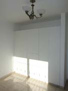 6 CLOSETS B