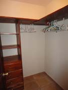 6 Walk In Closet