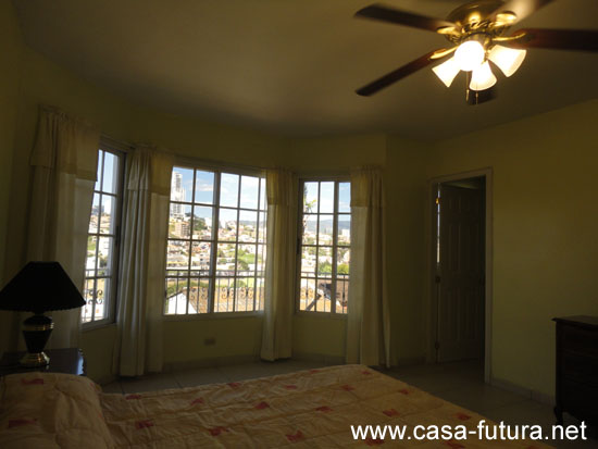 6 Dormitorios  (5)