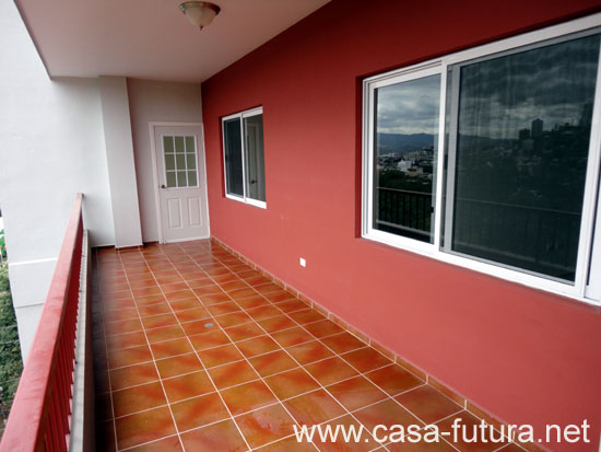 9 balcones