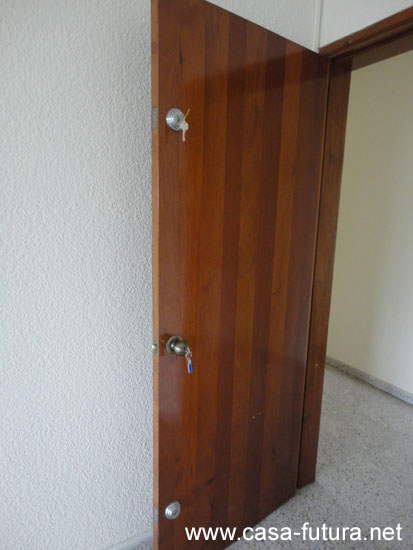 6 Puerta Dorm Ppal 3 Llavines