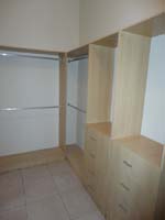 6 Closets (1)