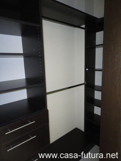 7 Walk In Closets (1)