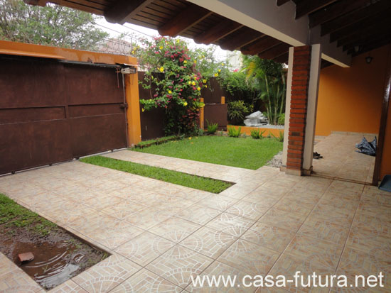 1 Garaje y entrada (3)