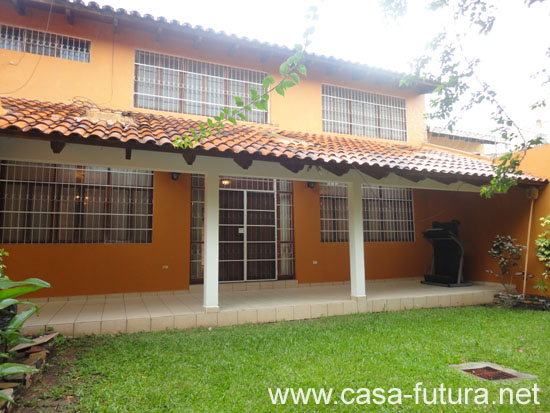 2 Patio y Porch techado (3)