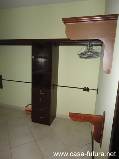 7 Walk In Closets (2)