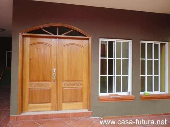 2 Puerta Principal-f