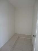 6 Walk In Closet