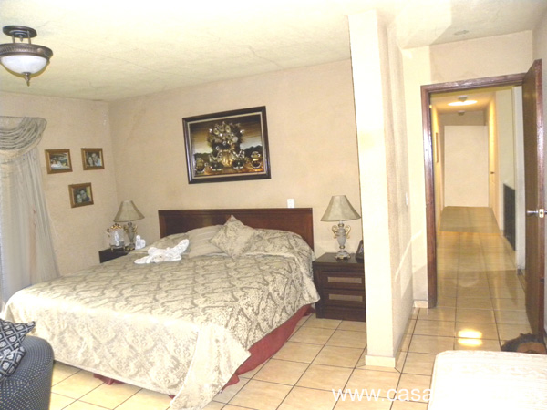 CUARTOS (5)