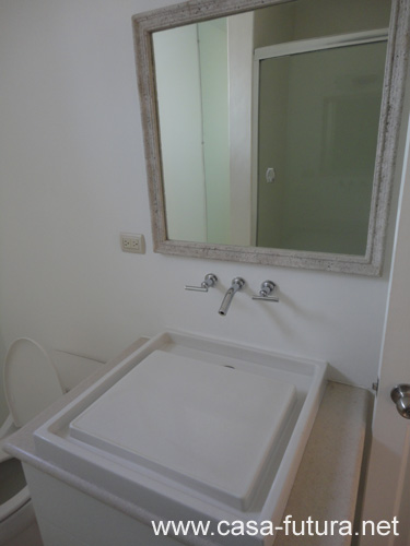 Lavamanos Porcelanato y Espejos