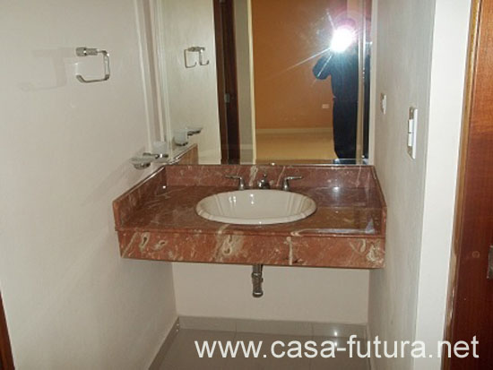 Bano (1)