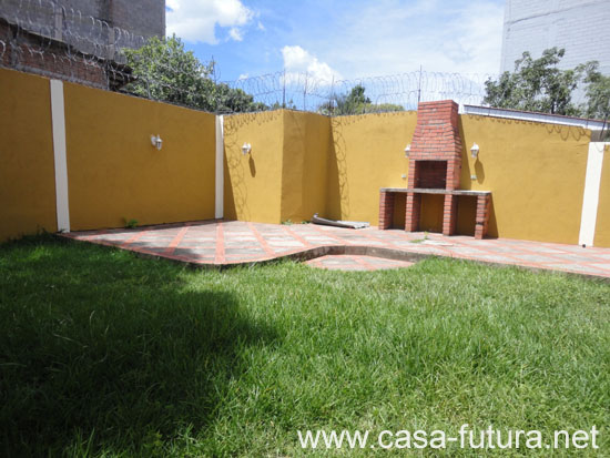 2 PATIO TRASERO 3 (1)