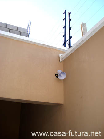 ALARMA Y ALAMBRE ELECTRICO