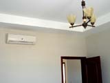 AIRE ACONDICIONADO Y LAMPARAS