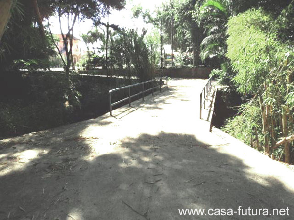 2d Acceso desde CA-5 y Peatonal desdde GranjaDeliay